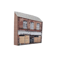 Load image into Gallery viewer, HO Scale Derelict Buildings (Set 39)