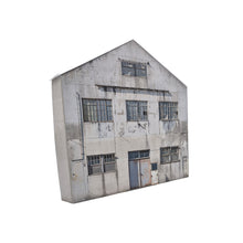 Load image into Gallery viewer, HO Scale Industrial Buildings (Set 036)