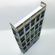 Load image into Gallery viewer, N Gauge Office Building (LR-C-129)
