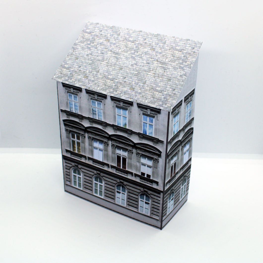 N Gauge Old Building (LR-C-134)