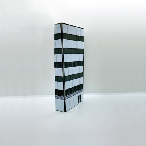 N Gauge City Office Building (LR-C-071)
