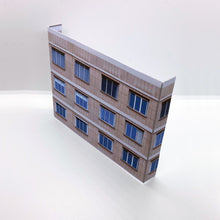Load image into Gallery viewer, OO Gauge Commercial Building (C104)