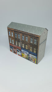 N Gauge building and newsagent