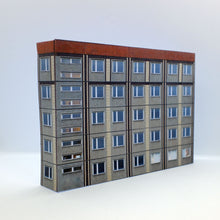 Load image into Gallery viewer, N gauge European residential building