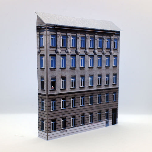 European N gauge residential building