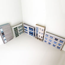 Load image into Gallery viewer, Low Relief OO Gauge Town Buildings Pack of 5