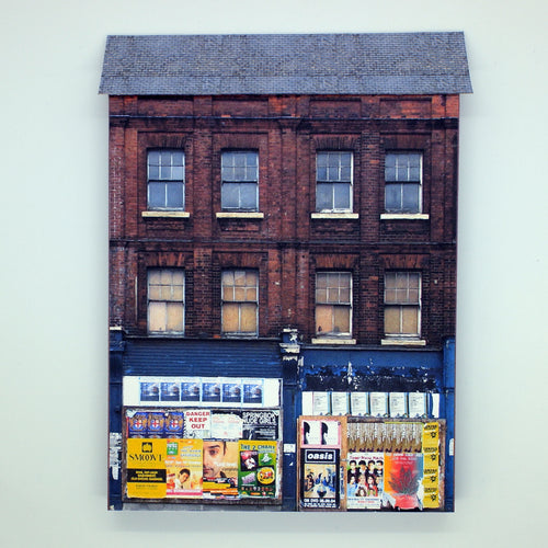 Low relief derelict shop in N scale