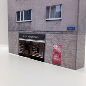 OO gauge dry cleaners and residential building