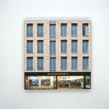 Load image into Gallery viewer, Low relief oo gauge book store building