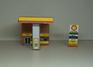 N Gauge petrol station viewed from the front